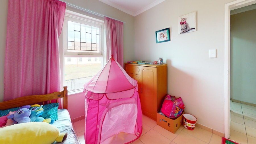 2 Bedroom Property for Sale in Sidwell Eastern Cape